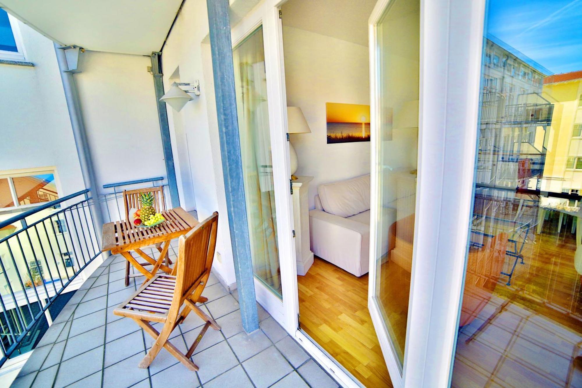 Ferienwohnung Binzer Strandgut Im Haus Jahreszeiten Binz Ngoại thất bức ảnh