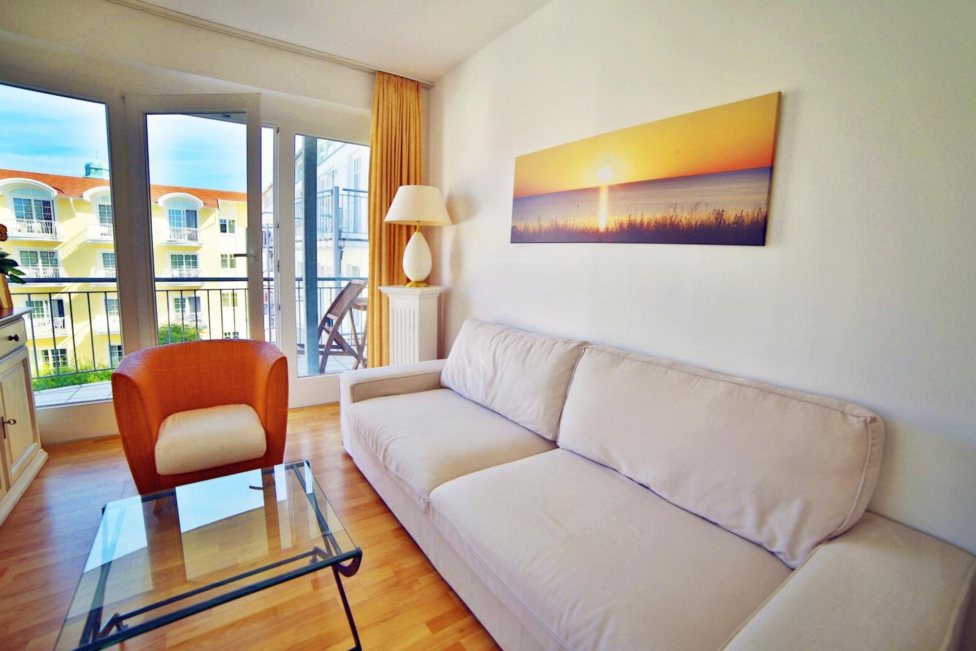 Ferienwohnung Binzer Strandgut Im Haus Jahreszeiten Binz Ngoại thất bức ảnh